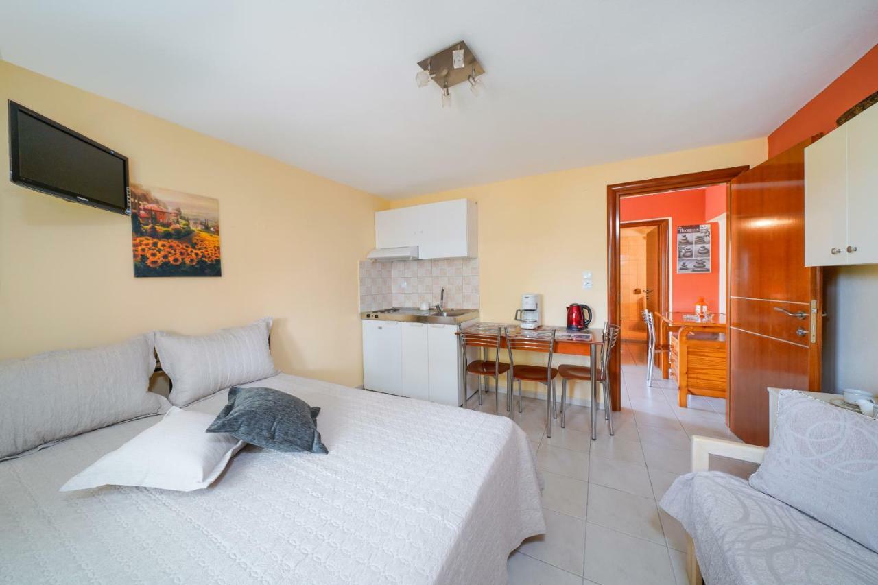 Thomas Apartments Skala Marion Exterior foto