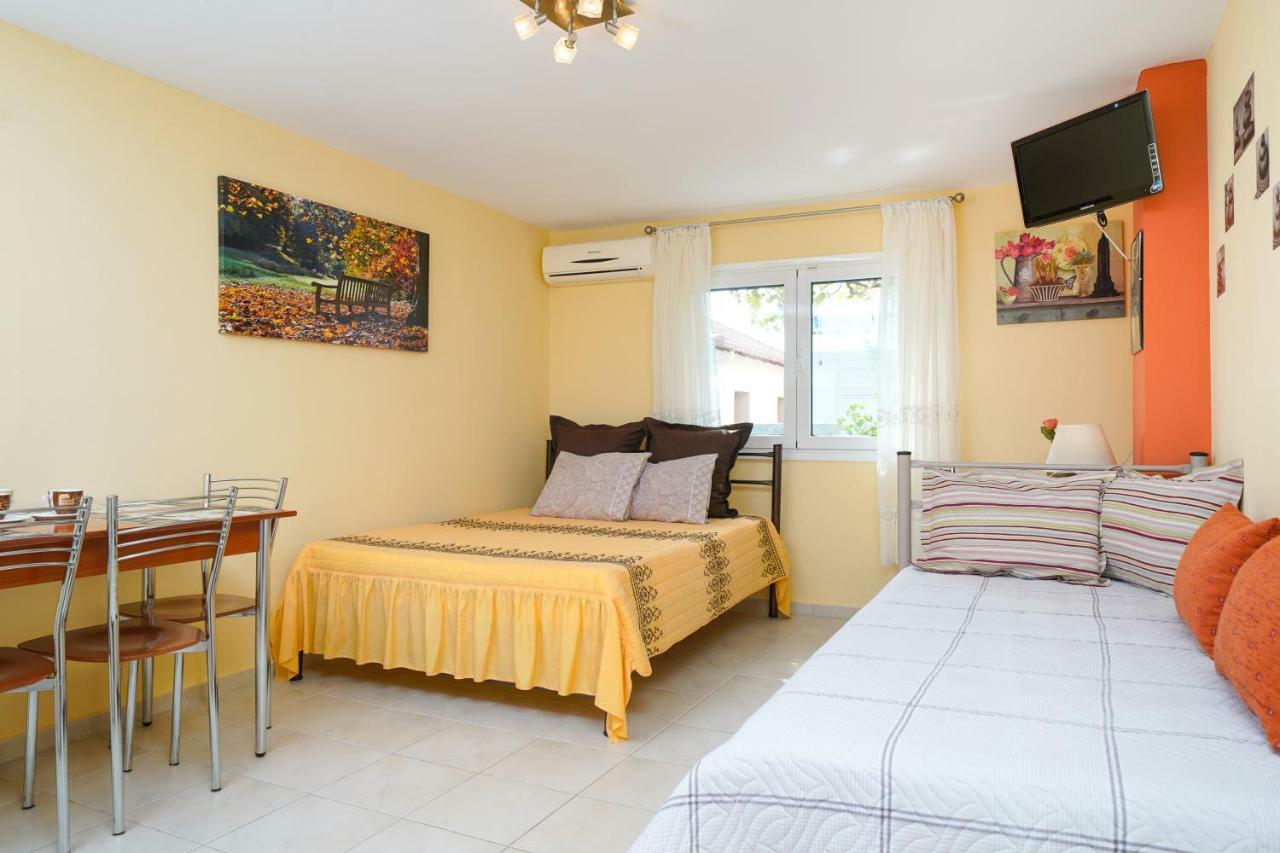 Thomas Apartments Skala Marion Exterior foto